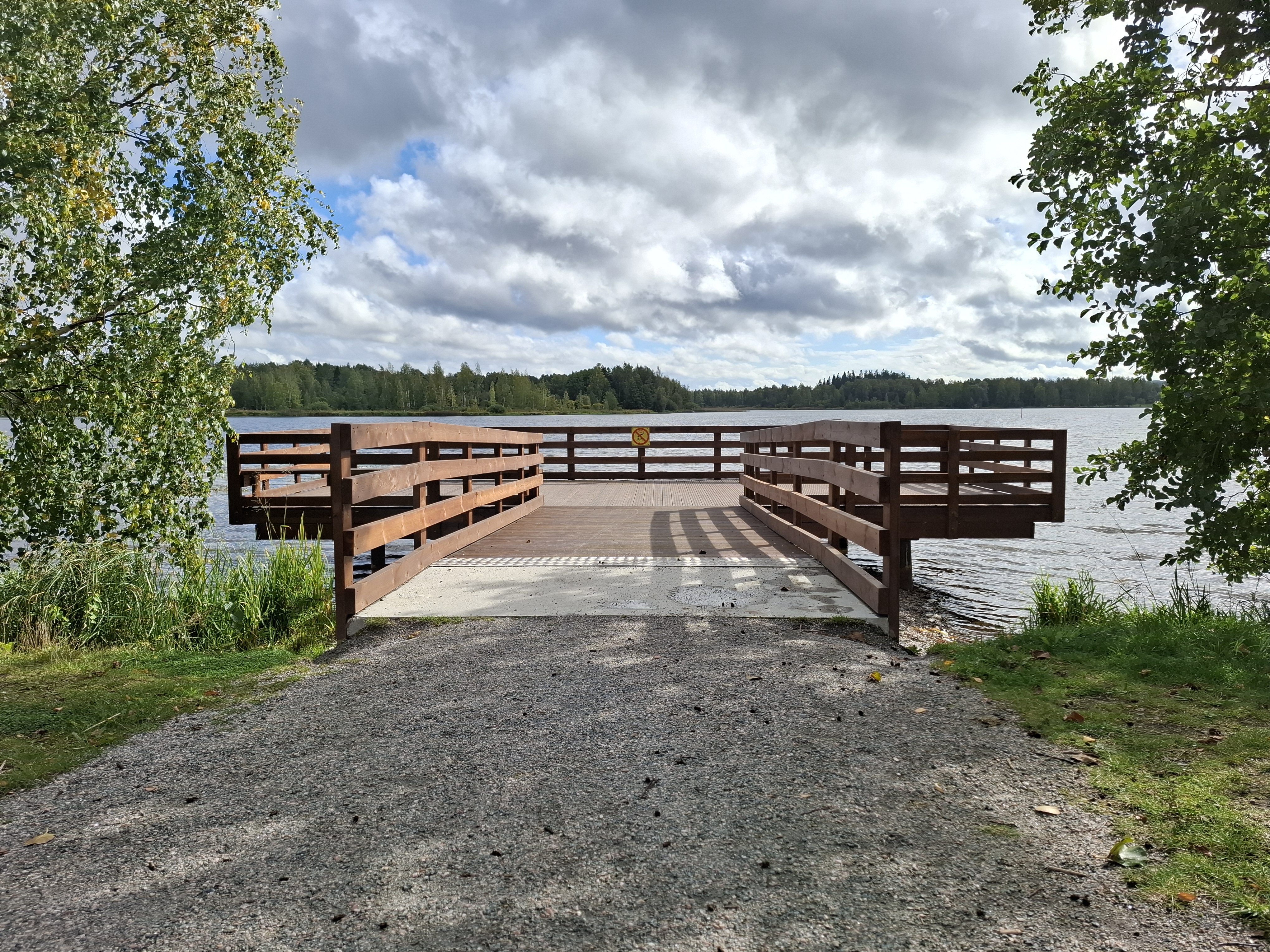 Laiturille on esteetön pääsy.