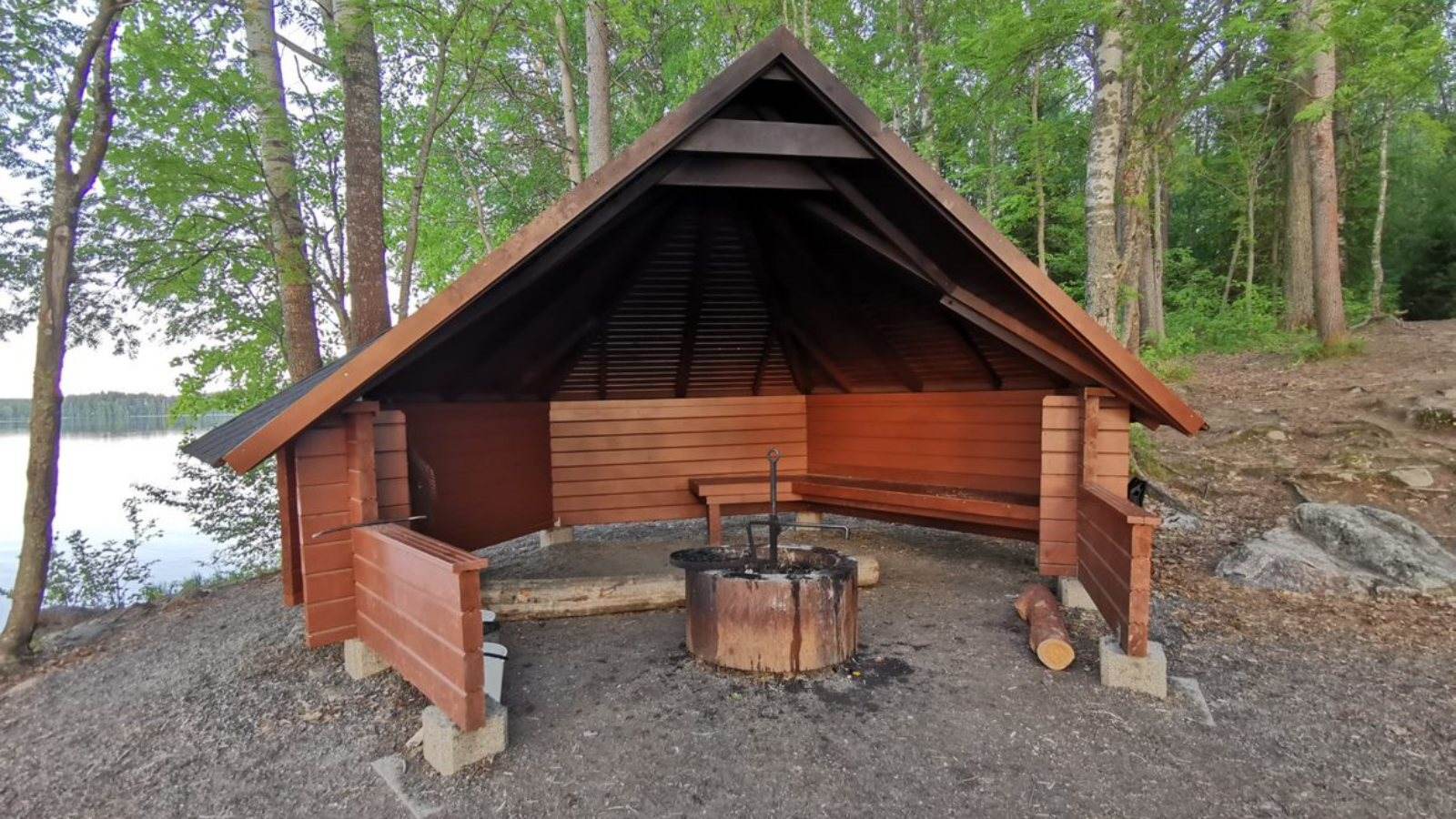 Haukanniemen puolikota